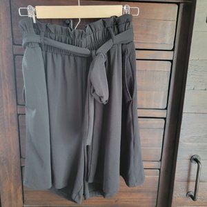 Lularoe Shorts; Tie Waist, Size L, Black